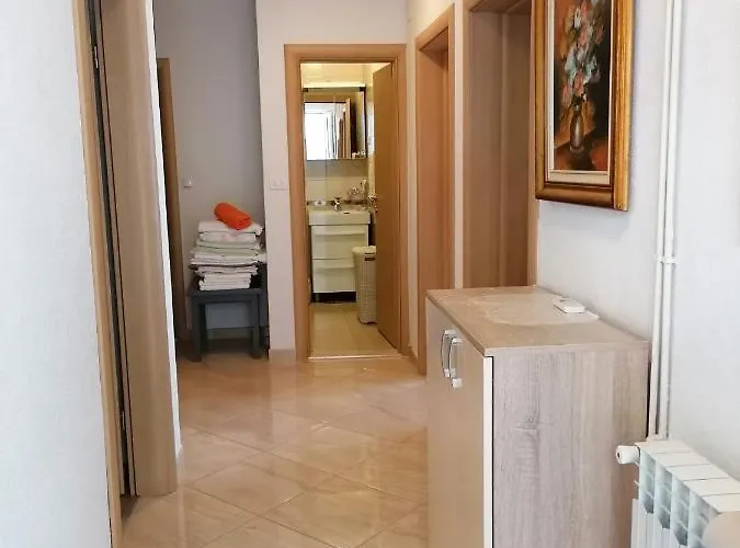 בית הארחה Lucija 3*