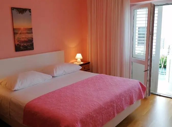 Lucija Макарська